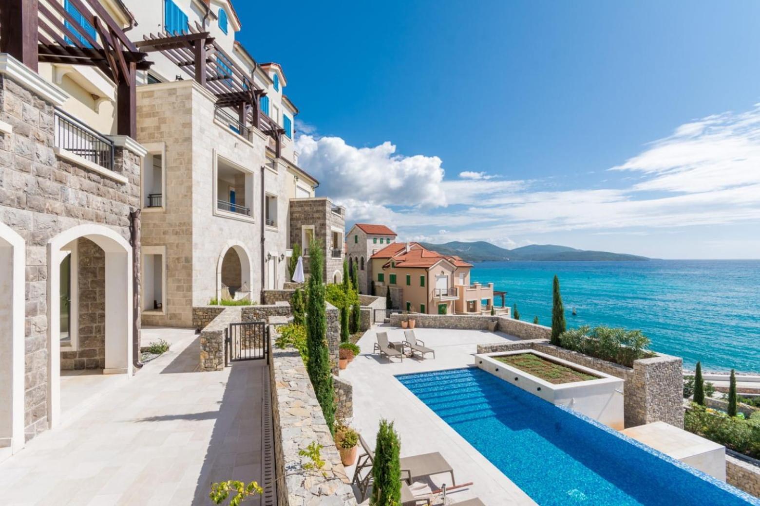 Villa Vista Azzurra Тиват Екстериор снимка