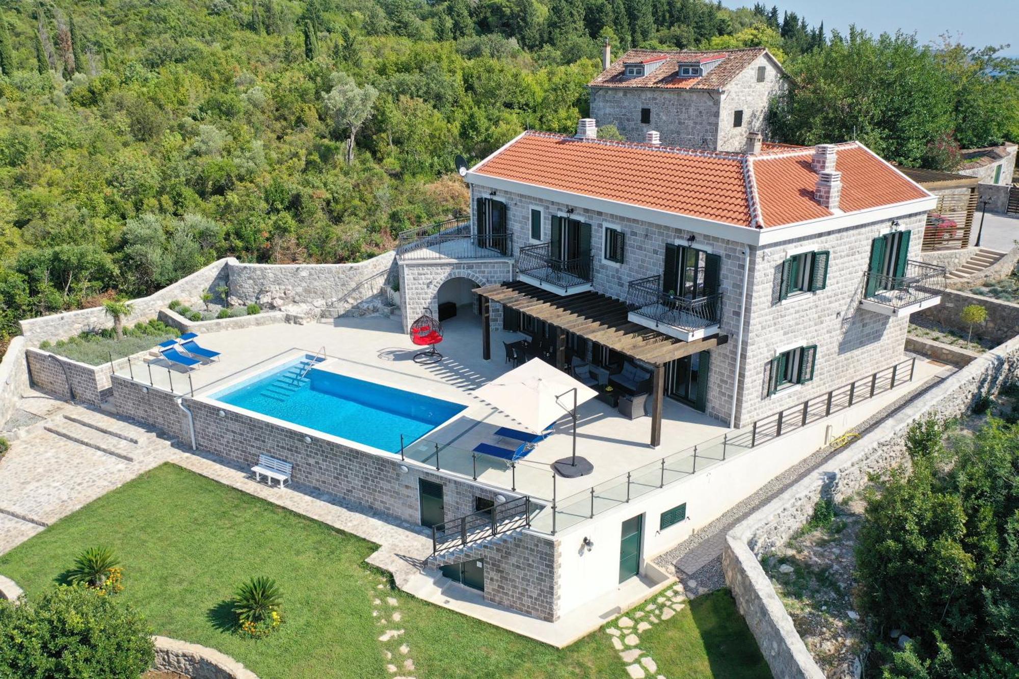 Villa Vista Azzurra Тиват Екстериор снимка